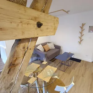 Appartement Cosylocation - Cocooning- Vue Theatre Antique, Vienne (Isere)