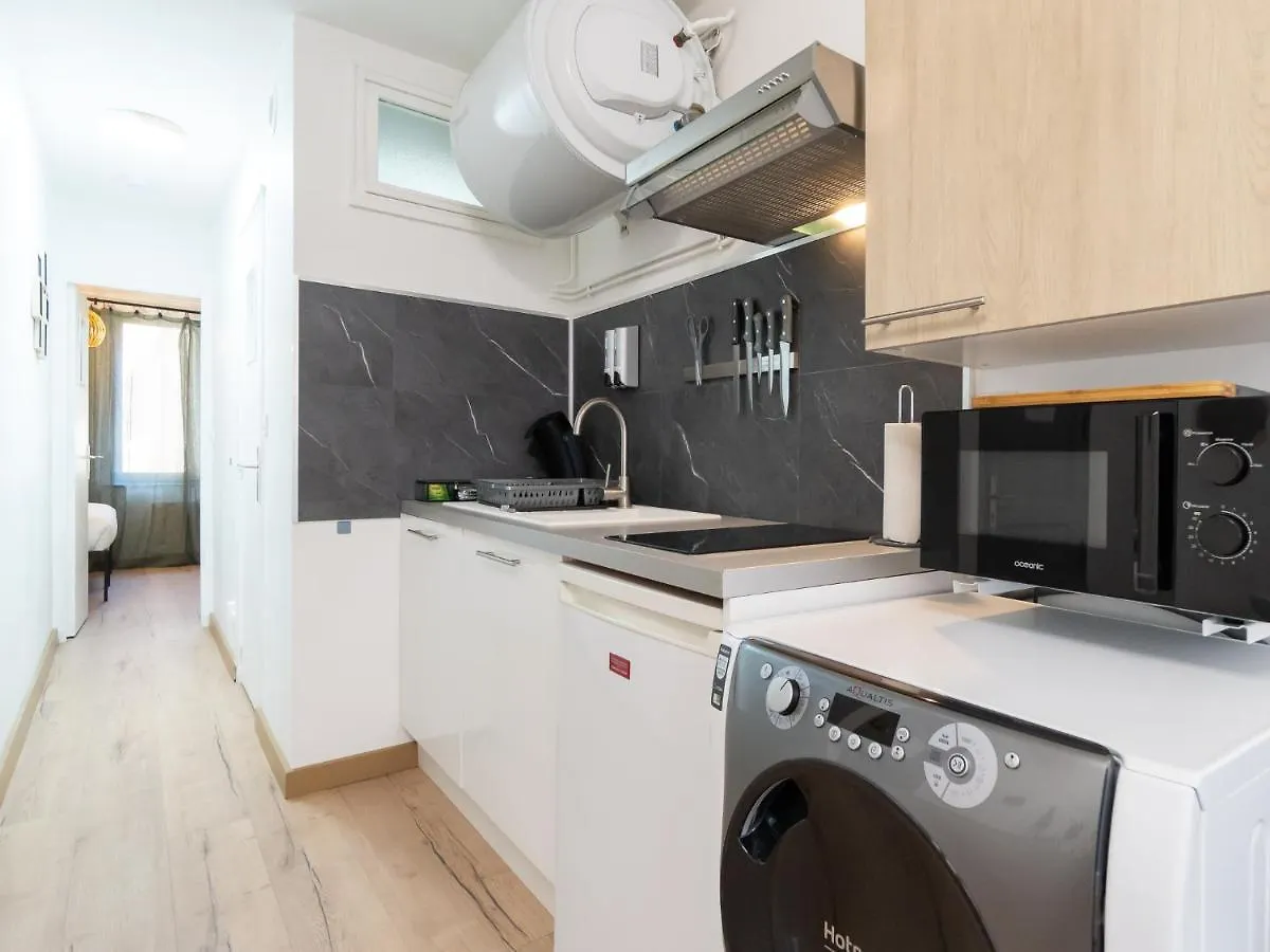 La Petite Parenthese Vienna Authentica Apartment Vienne  0*, Vienne (Isere)